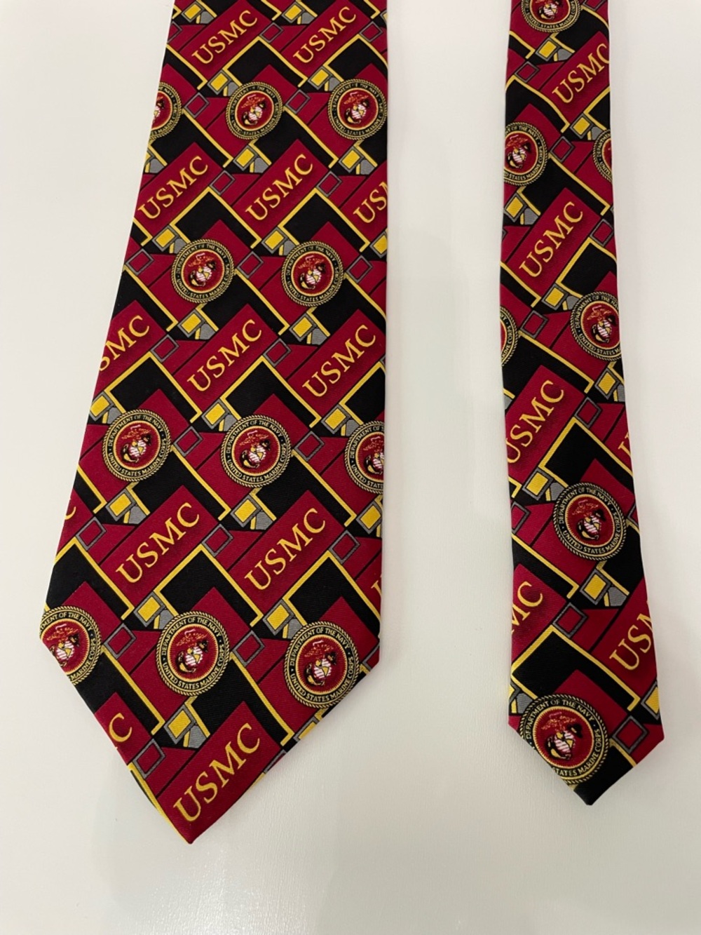 USMC Patterned Men's Silk Tie in Scarlet, Black & Gold, Marines